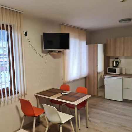 Студиа Студенец Σμόλιαν Δωμάτιο φωτογραφία